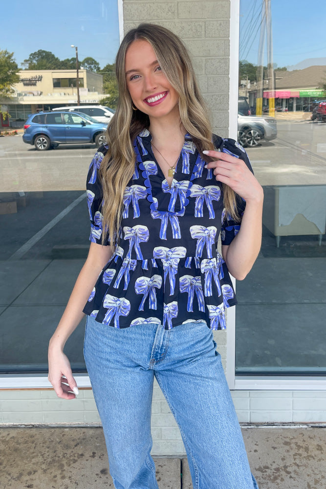 Watercolor Bow Detail Top-Black