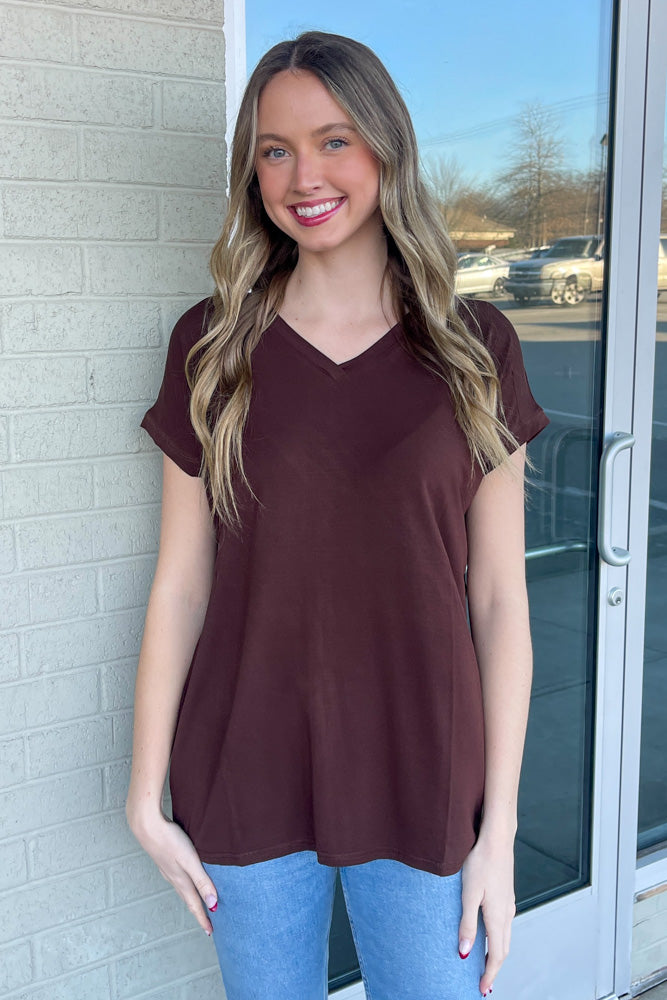 Short Sleeve Rolled Sleeve V-Neck Piko Top - Bistre