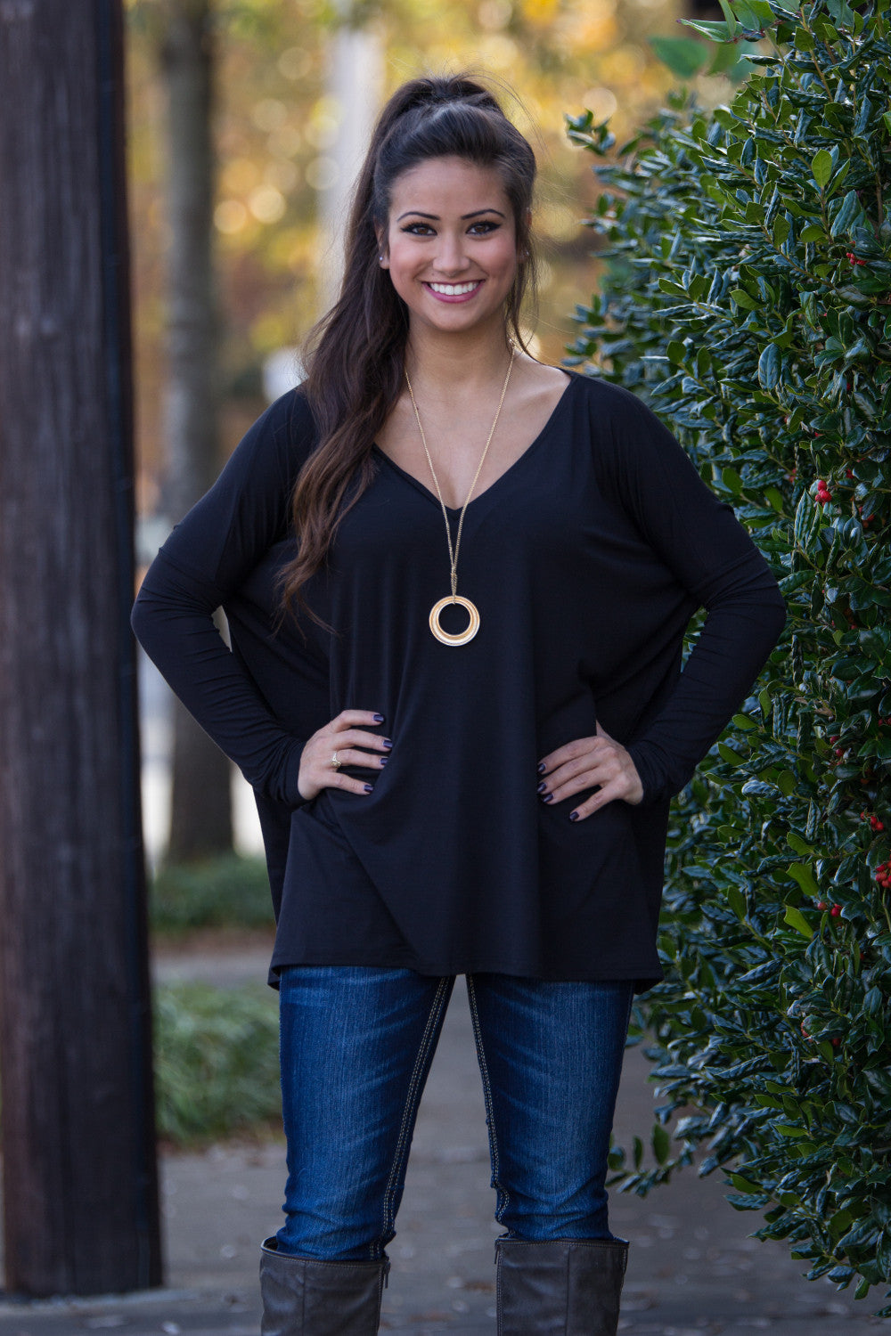 The Perfect Piko V-Neck Top-Black