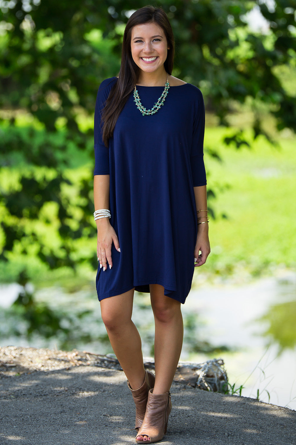The Perfect Piko Half Sleeve Tunic-Navy – Simply Dixie Boutique